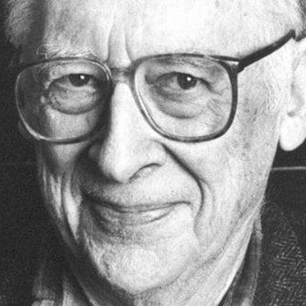约翰·波普尔(John A. Pople,1925—2004)<br>量子化学家,Gaussian 软件的主要创始人,1998 年诺贝尔化学奖获得者